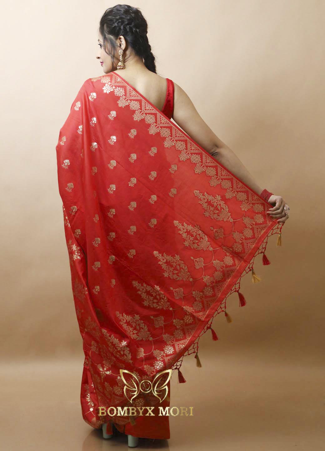 Ravishing Red Rajwada Saree