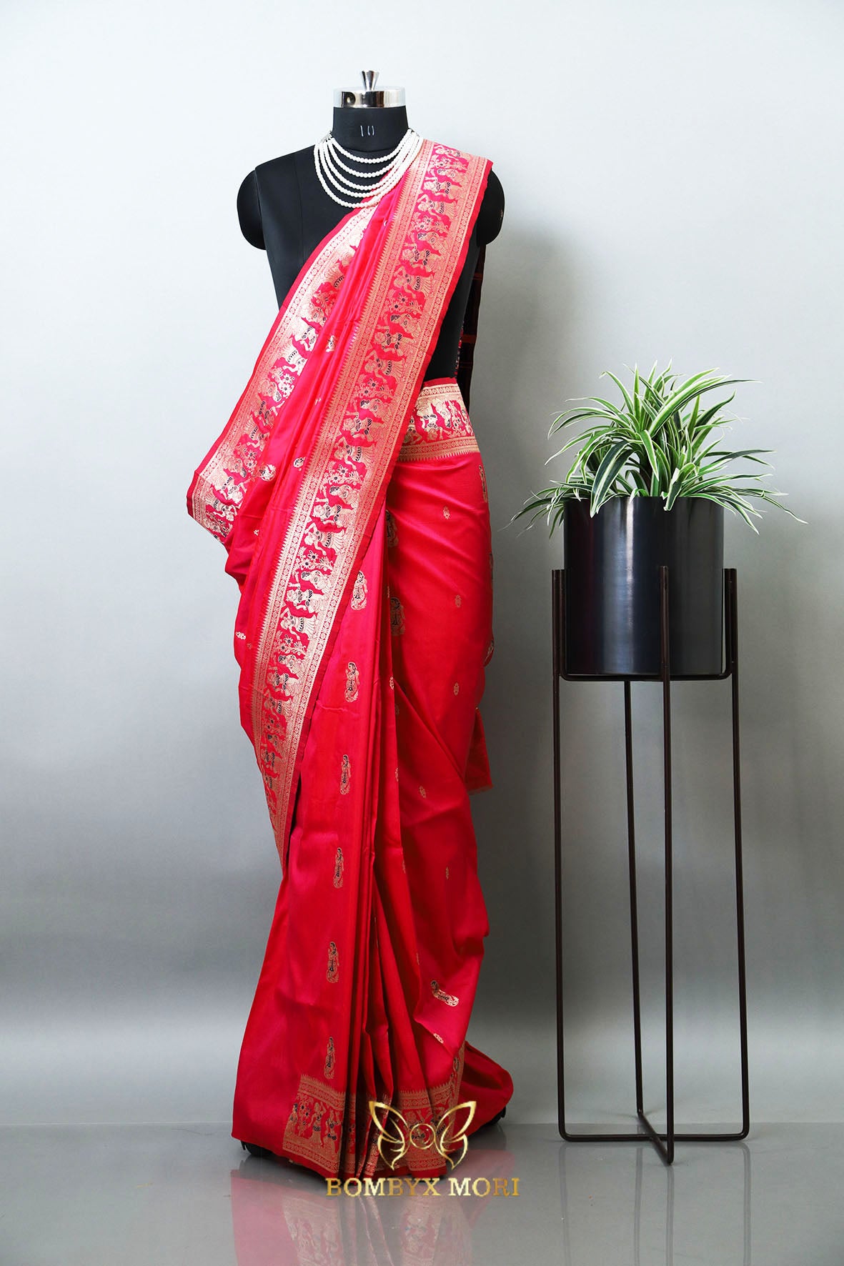 Fuchsia Pink Baluchari saree