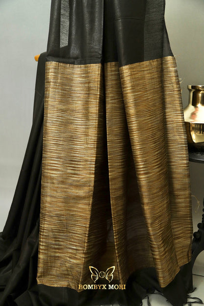 Black Beauty Handloom Saree