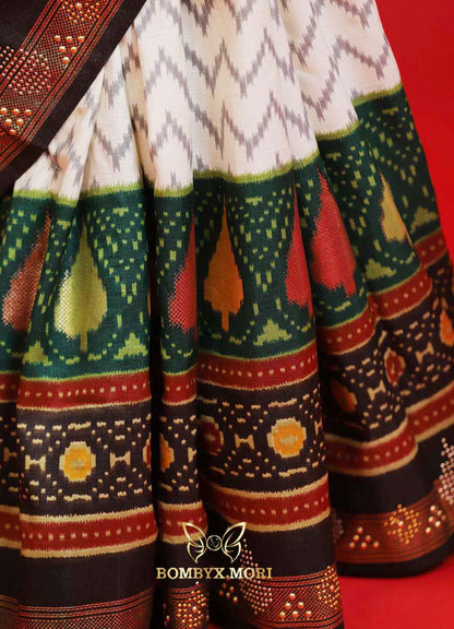 Mystic Monochrome Green & Black Patola Saree