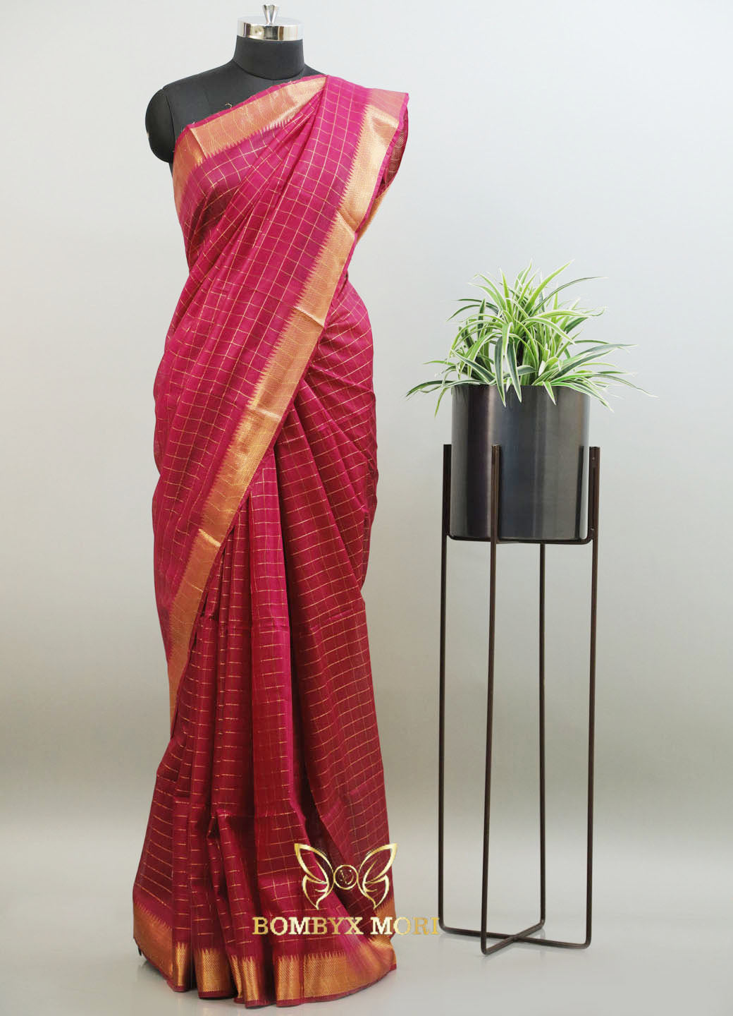 Magenta and golden bhagalpuri silk saree