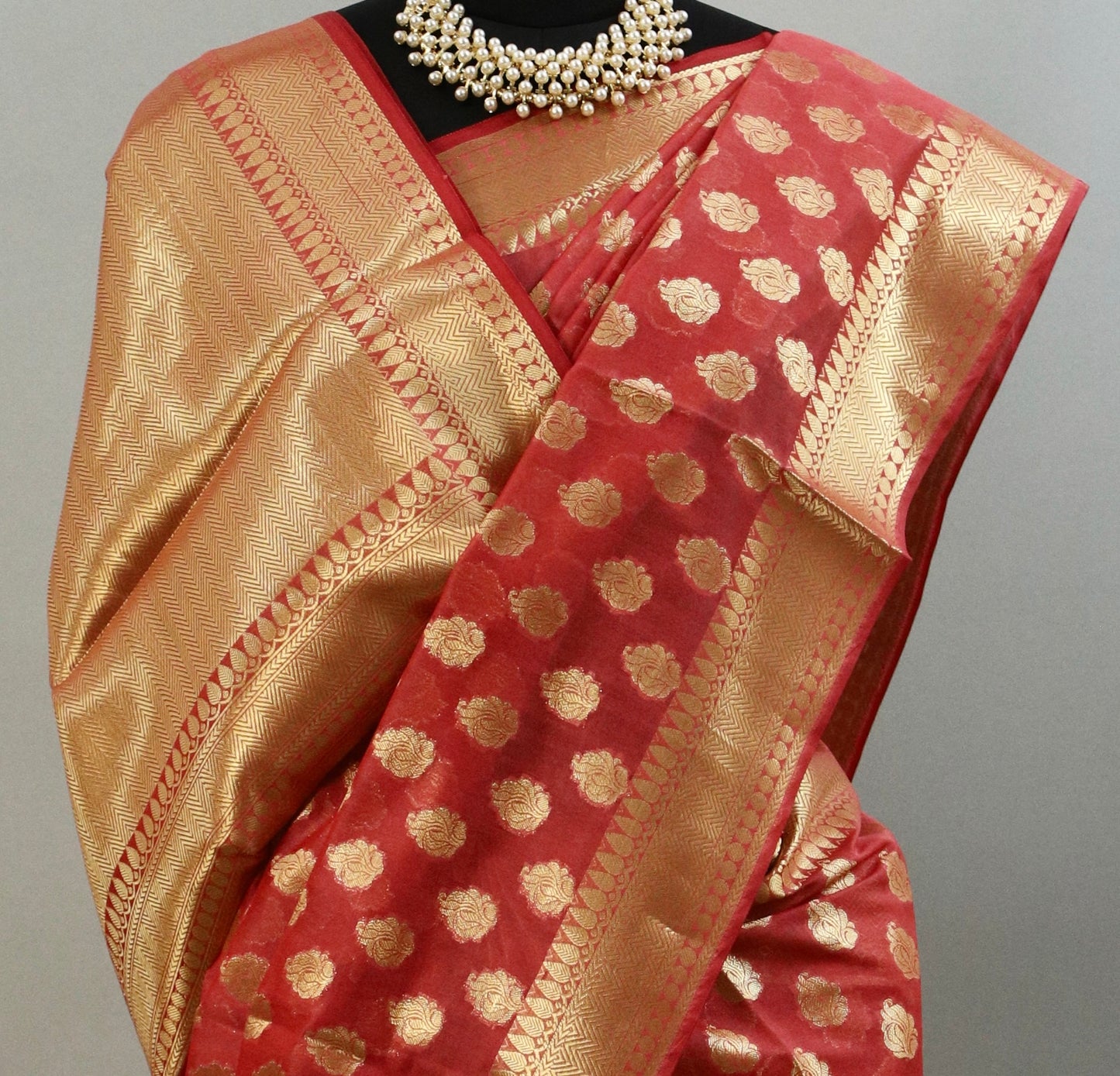 Gajari pink Kashi Banarasi Saree