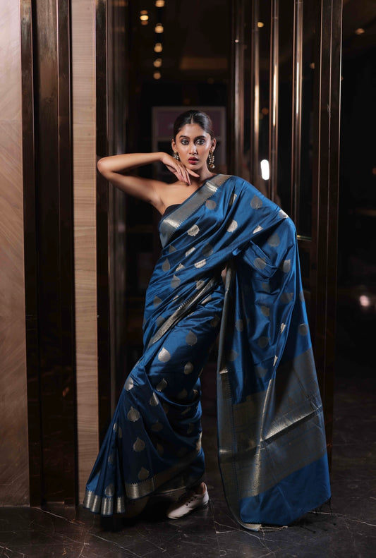 Sapphire Blue and Golden Bombyx Banarasi saree