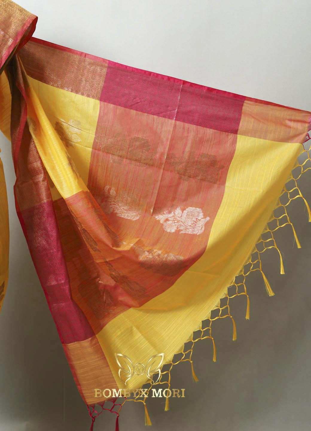 Dhanashree Kashi Banarasi Saree